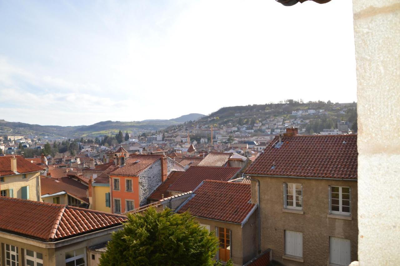 Maison Au Loup - Superbe Ancien Hotel Particulier Du Xvie Siecle Au Coeur De La Vieille Ville Du Puy Le Puy-en-Velay Dış mekan fotoğraf
