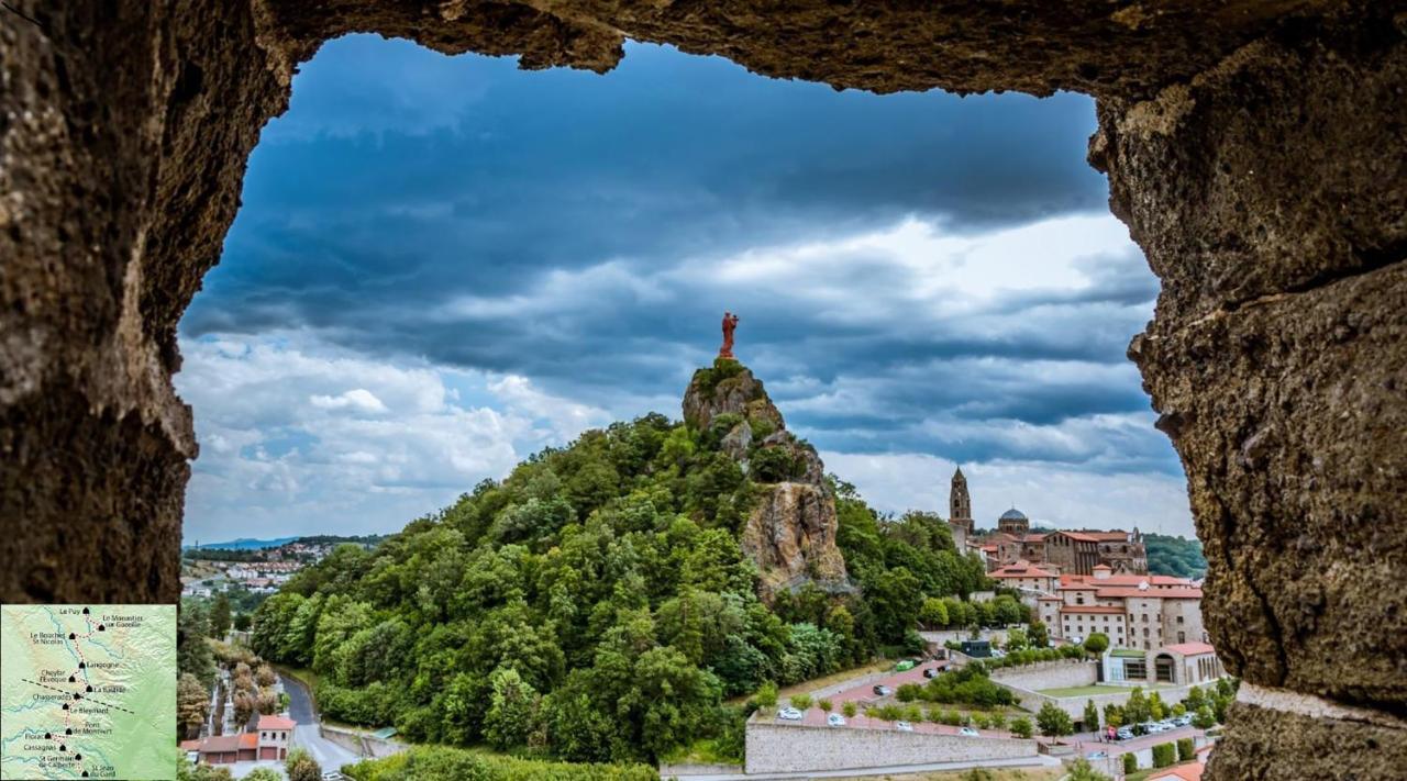 Maison Au Loup - Superbe Ancien Hotel Particulier Du Xvie Siecle Au Coeur De La Vieille Ville Du Puy Le Puy-en-Velay Dış mekan fotoğraf