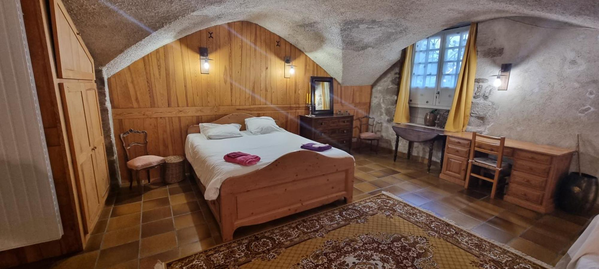 Maison Au Loup - Superbe Ancien Hotel Particulier Du Xvie Siecle Au Coeur De La Vieille Ville Du Puy Le Puy-en-Velay Dış mekan fotoğraf